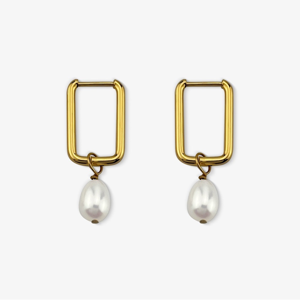 Hazel Earrings/ Rectangle hoop style earrings with rice shape fresh water p…